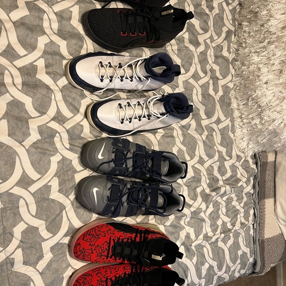 Athletic_Shoes